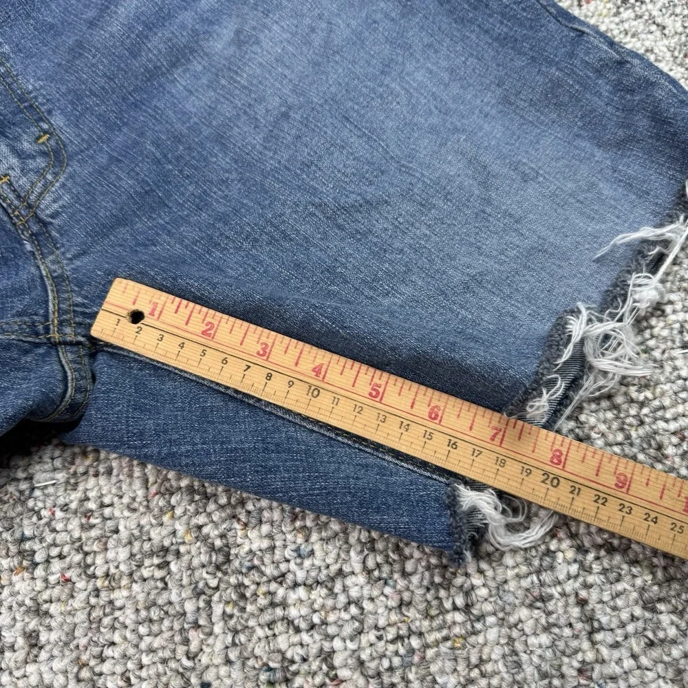 Levis Signature Jean Shorts Mens 38 Jorts Athletic Cut Off Blue Denim Frayed